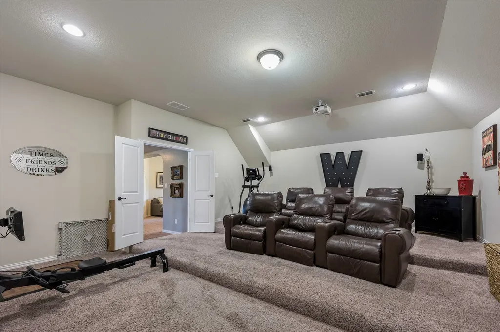 928 Bentley Drive Roanoke TX 76262