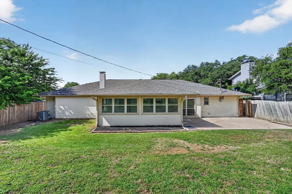 3420 Denbury Drive Fort Worth TX 76133