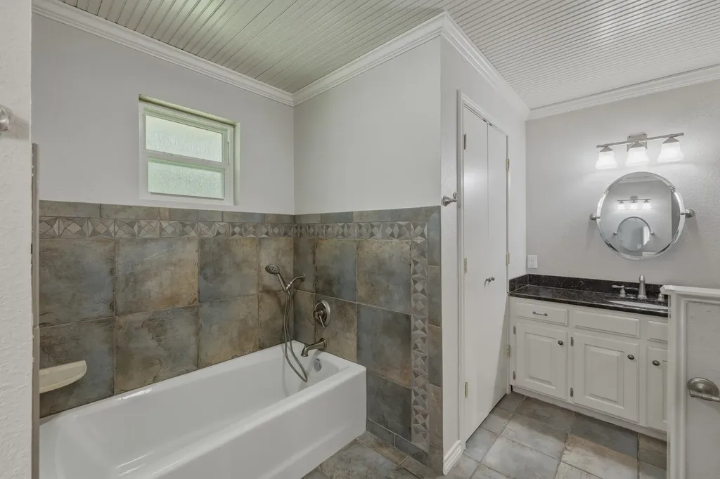 9465 Peninsula Drive Tyler TX 75707
