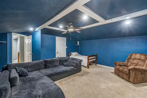 6800 Welch Avenue Fort Worth TX 76133