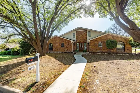 6800 Welch Avenue Fort Worth TX 76133
