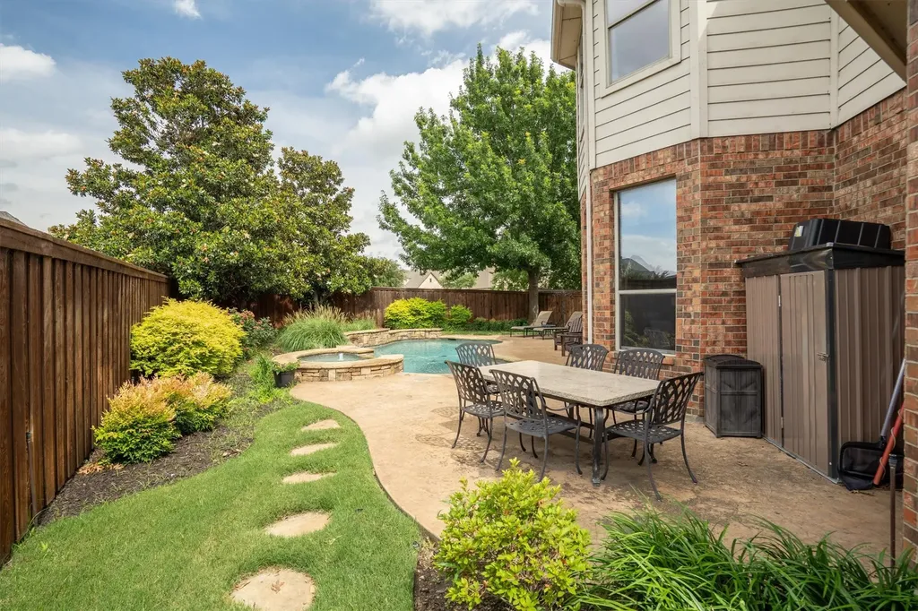 6032 Sterling Drive Colleyville TX 76034
