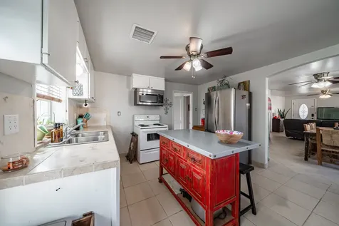 1004 N 7th Street Ballinger TX 76821