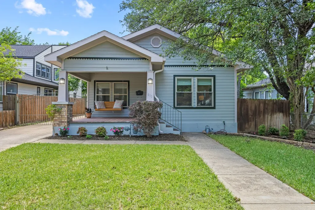 815 Turner Avenue Dallas TX 75208