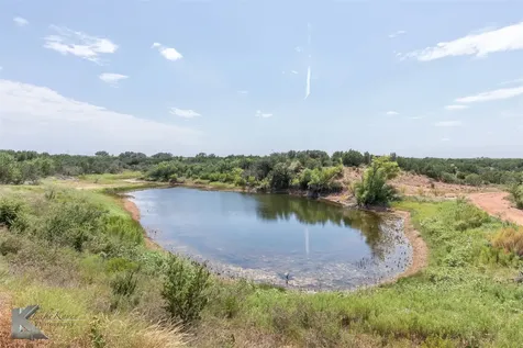 2302 Cr 360 Merkel TX 79536