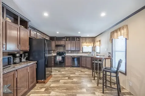2302 Cr 360 Merkel TX 79536