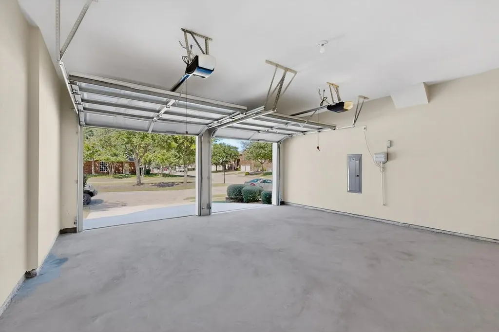 8613 Russell Drive Rowlett TX 75089