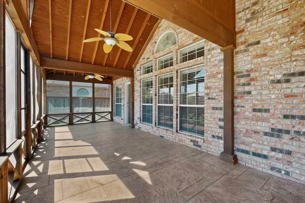 8613 Russell Drive Rowlett TX 75089