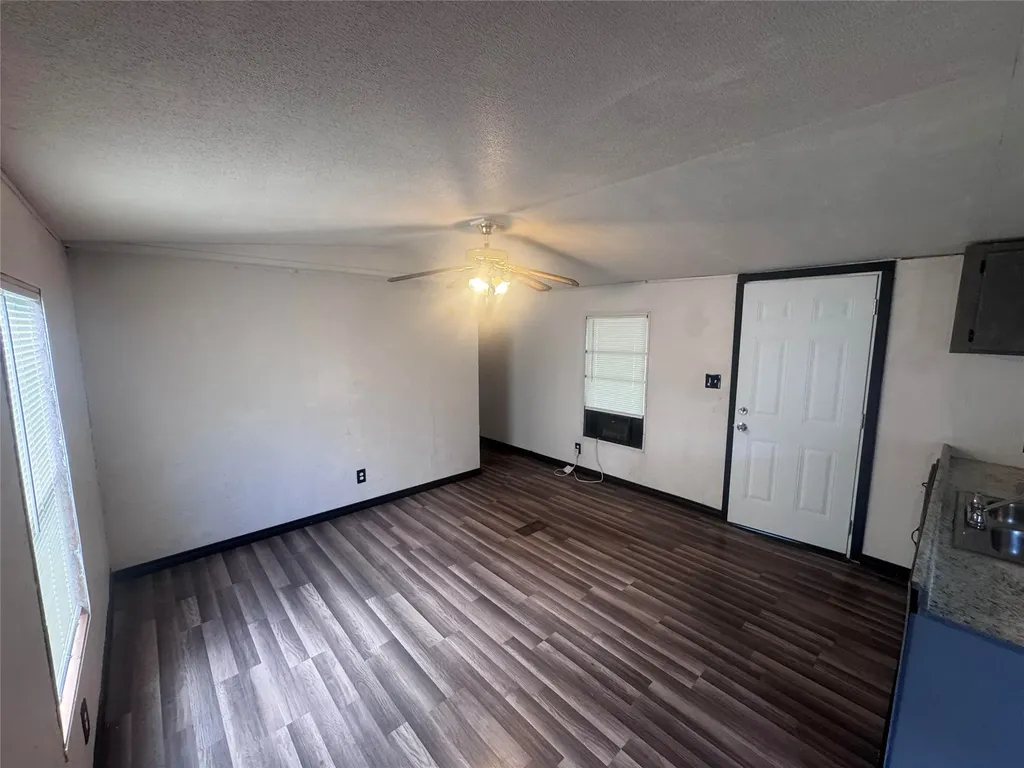 115 Valerie Lane Knollwood TX 75092