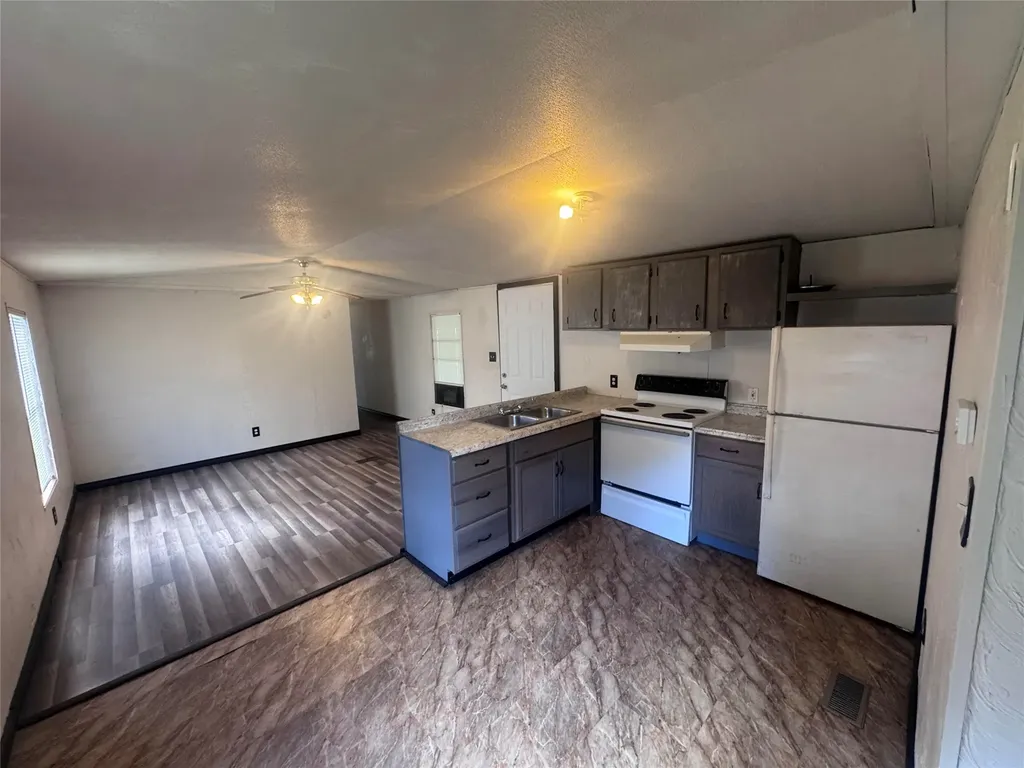 115 Valerie Lane Knollwood TX 75092