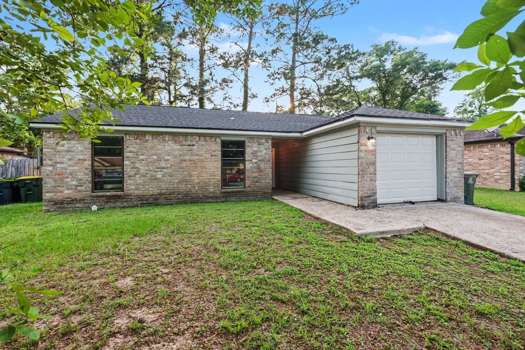 1321 N 7th Street Conroe TX 77301