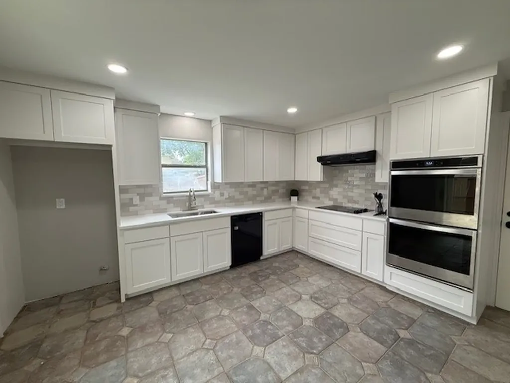 1802 Auburn Drive Richardson TX 75081