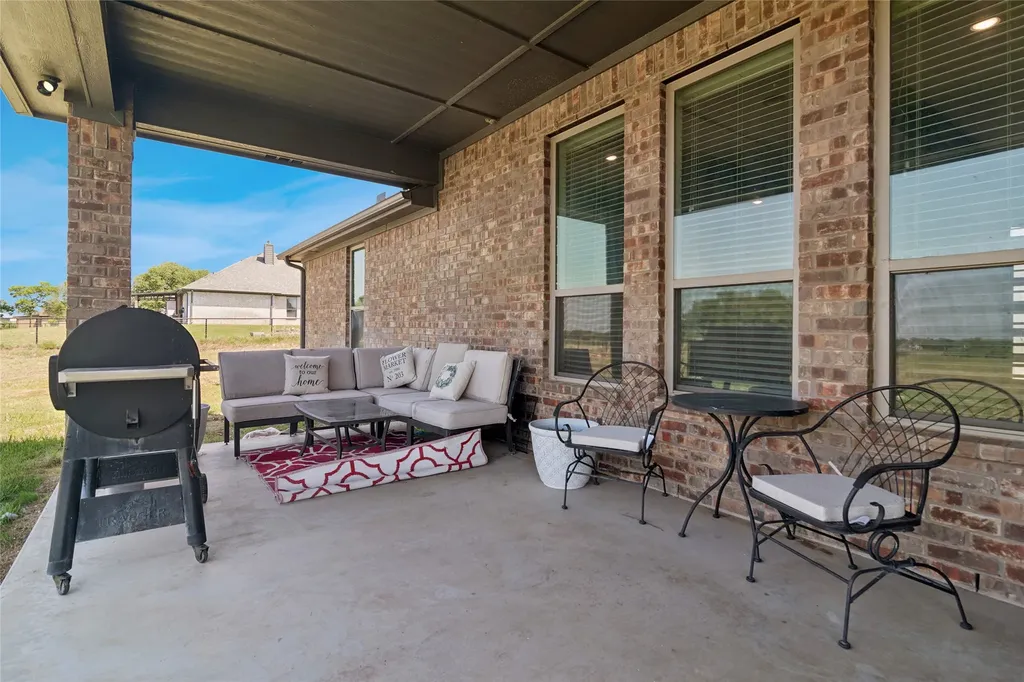 587 Old Agnes Road Weatherford TX 76088