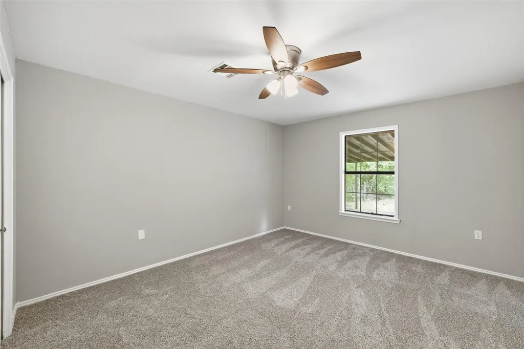 316 N Elm Street Mart TX 76664