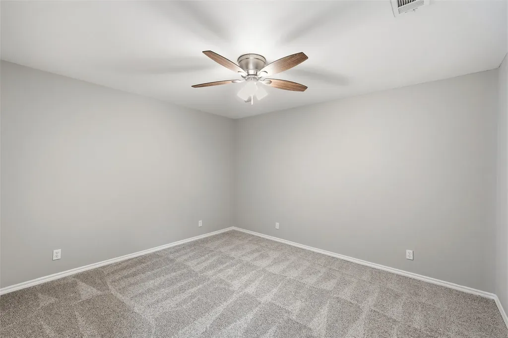 316 N Elm Street Mart TX 76664