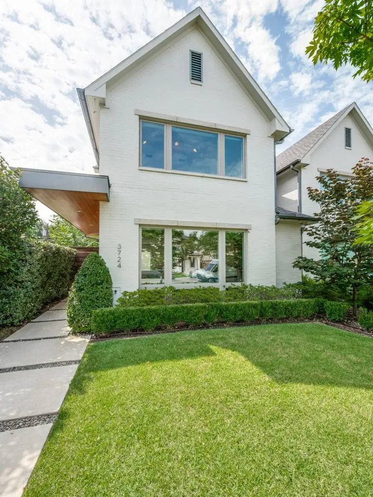 3724 W Beverly Drive Dallas TX 75209