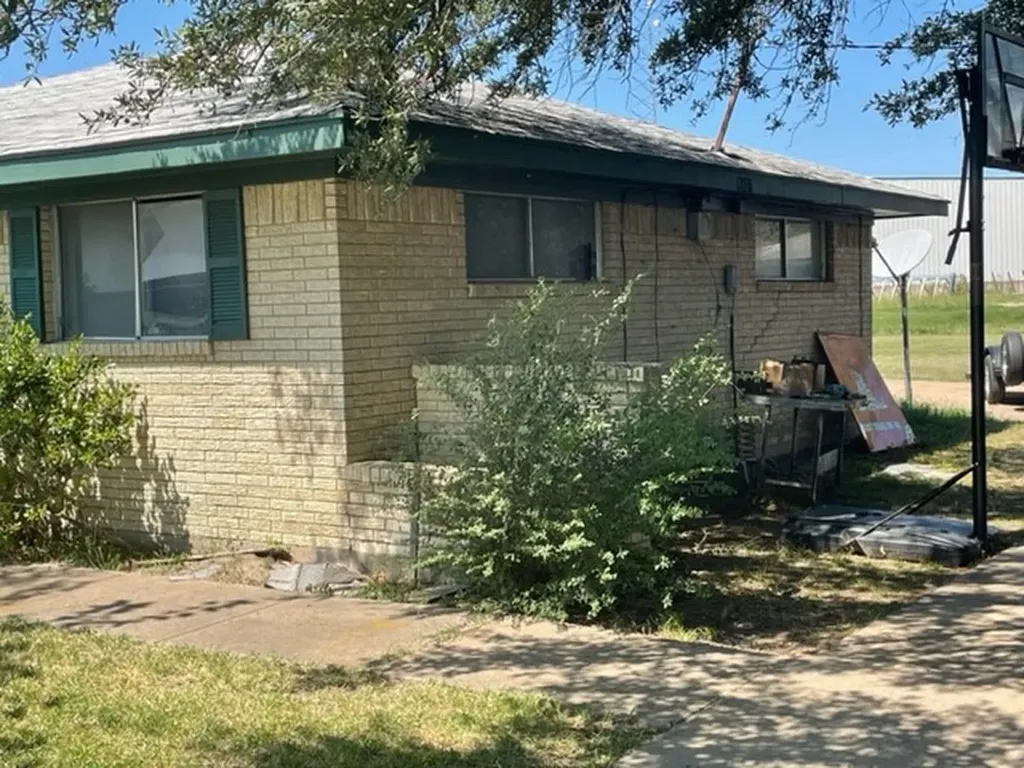 6520 Fm 1570 W Greenville TX 75402