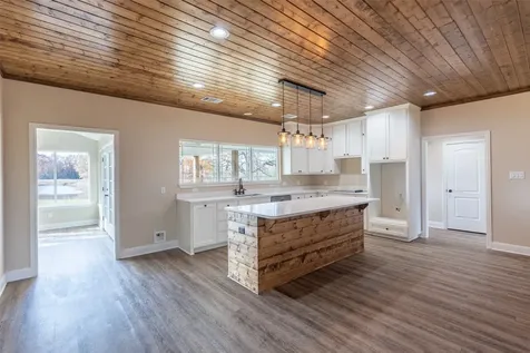 361 Private Road 7327 Emory TX 75440