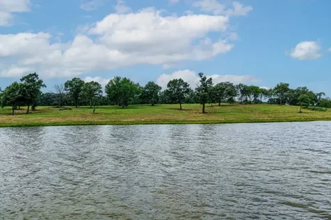 371 Private Road 7327 Emory TX 75440