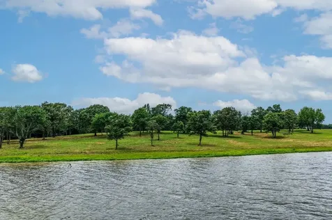 371 Private Road 7327 Emory TX 75440
