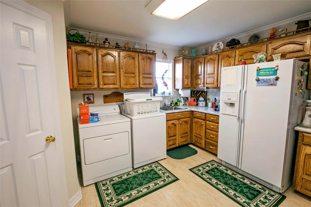 2424 Fm 3297 Bonham TX 75418