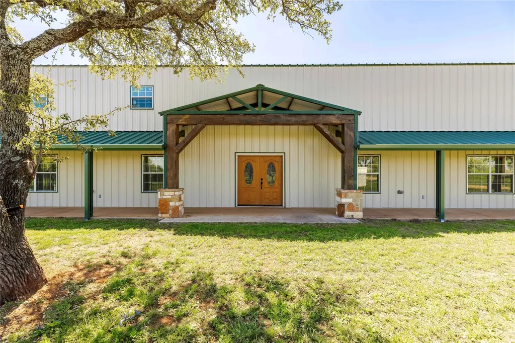 7735 Fm 502 Rochelle TX 76872
