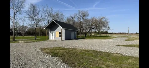 2141 Highway 64 Ladonia TX 75449