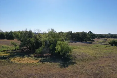 3868 County Road 494 Princeton TX 75407
