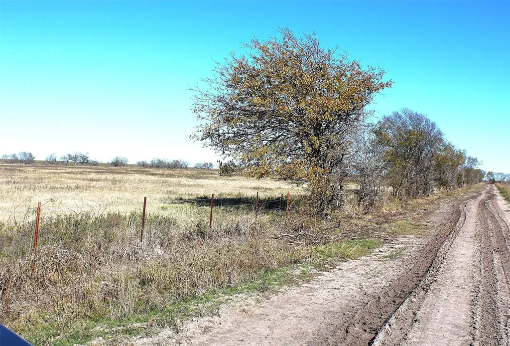 Tbd Lcr330 Prairie Hill TX 76678