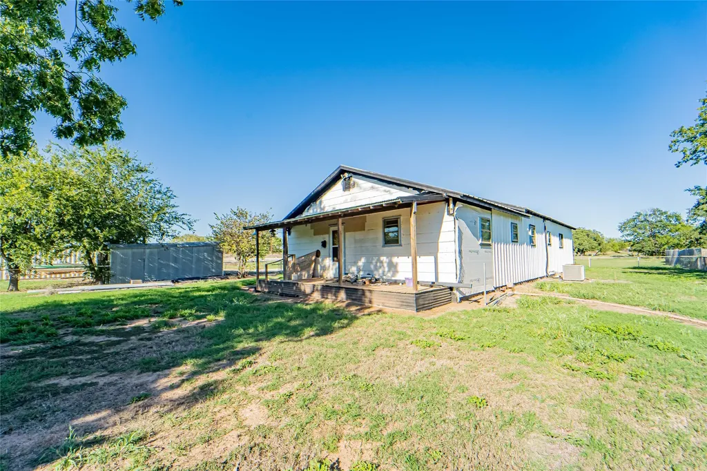 701 Fm 209 E Woodson TX 76491