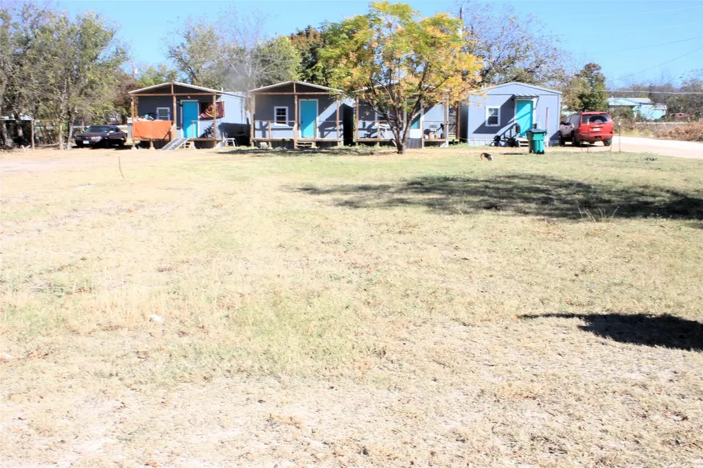 301 E Cedar Street Lometa TX 76853