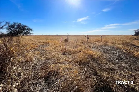 000 County Road 239 Crowell TX 79227