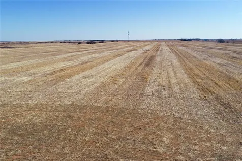 000 County Road 239 Crowell TX 79227