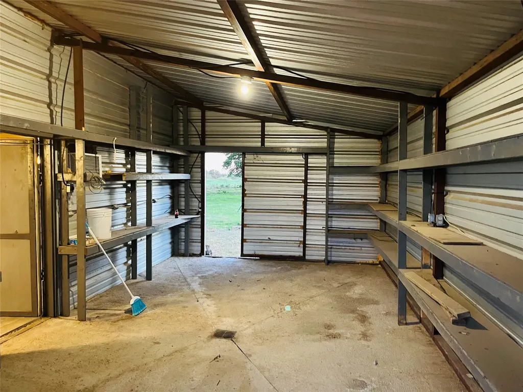 361 Cr 475 De Leon TX 76444
