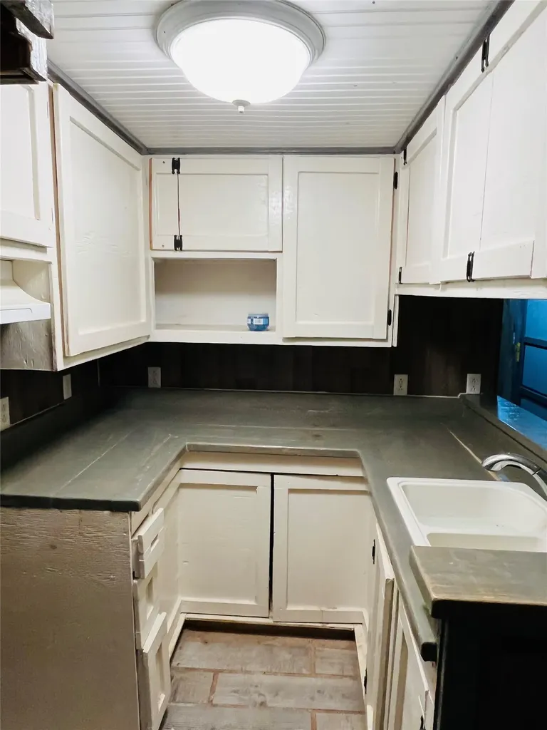361 Cr 475 De Leon TX 76444