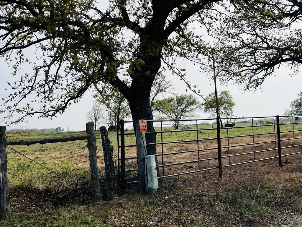 361 Cr 475 De Leon TX 76444