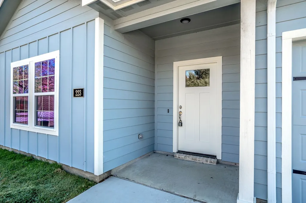 223 Faith Lane Tioga TX 76271