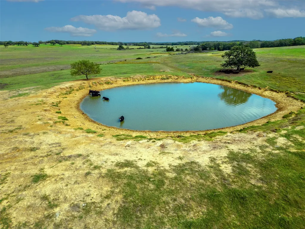 453 Tower Road Valley View TX 76272
