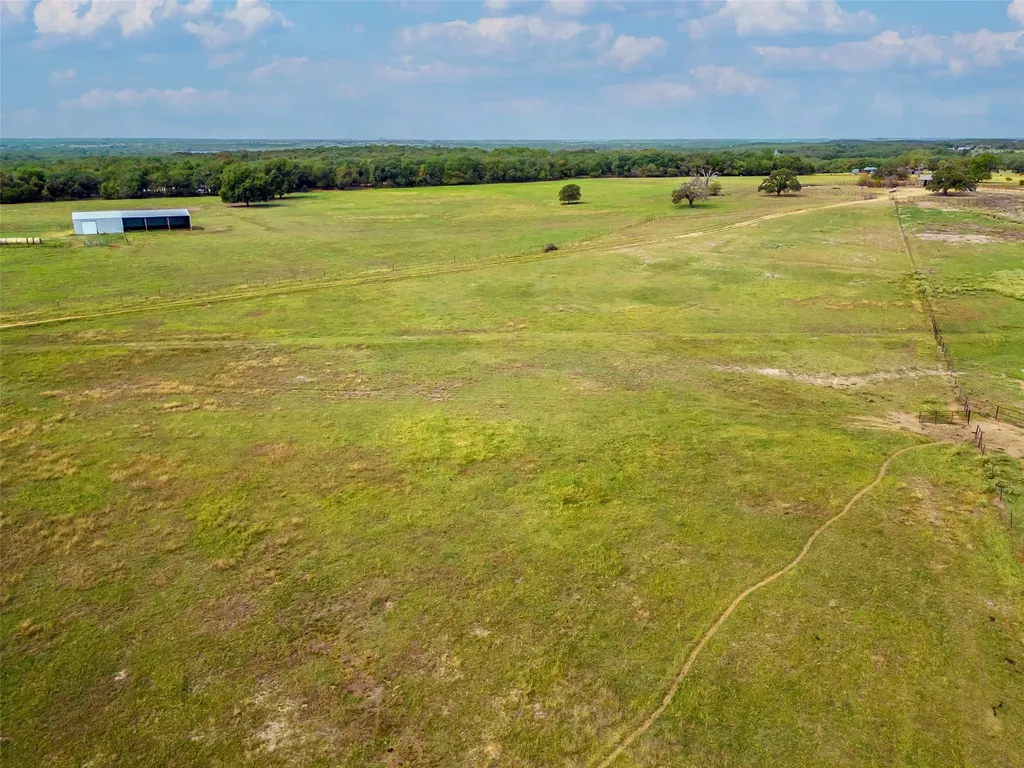 453 Tower Road Valley View TX 76272