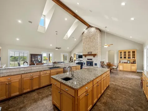 453 Tower Road Valley View TX 76272
