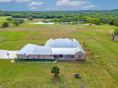 453 Tower Road Valley View TX 76272