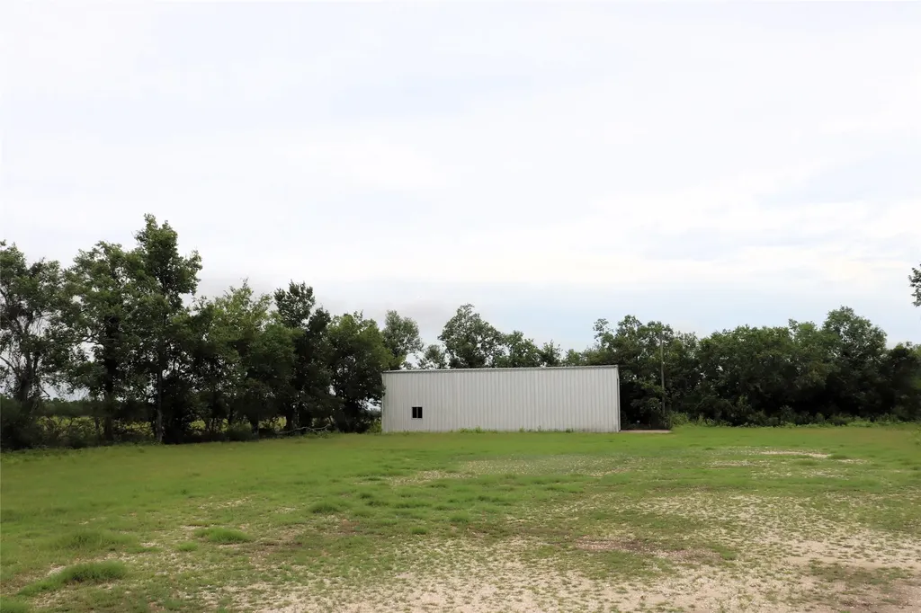 86 Fm 770 Liberty TX 77575