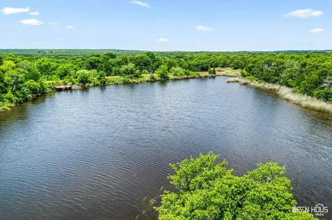5627 Fm 2127 Bowie TX 76230