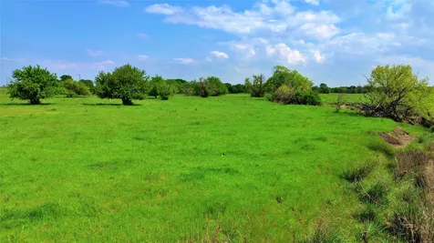000 County Road 366 Era TX 76238