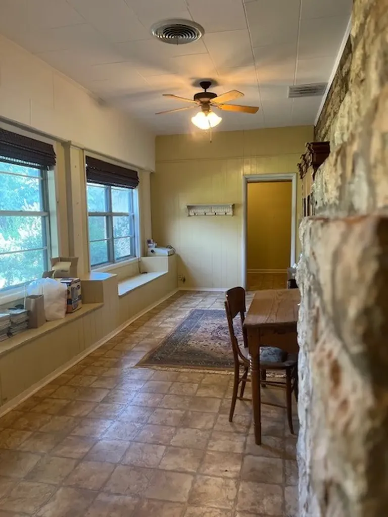 248 S Jacobs Street Albany TX 76430