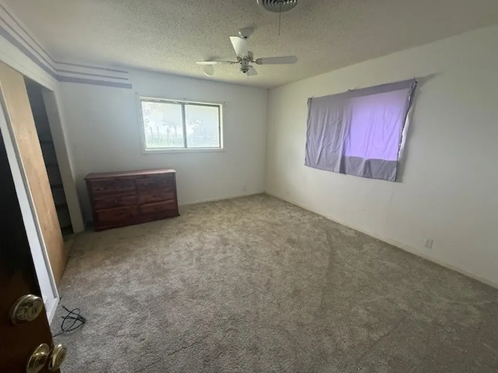909 Railroad Street Rochester TX 79544