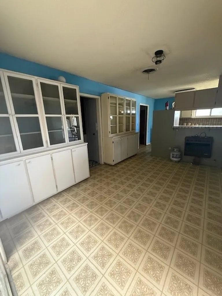 909 Railroad Street Rochester TX 79544