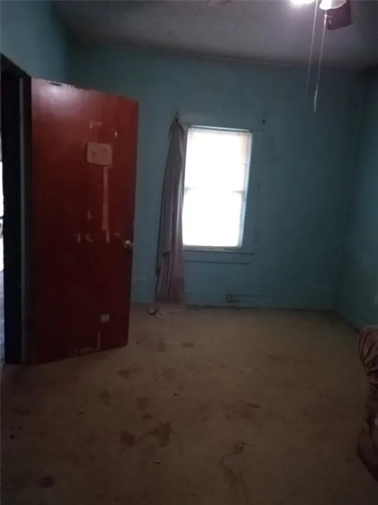 457 W Main Street Ranger TX 76470