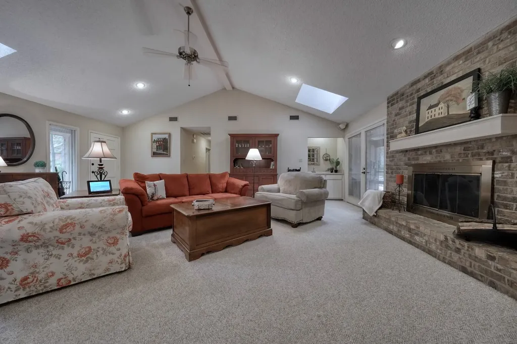 1649 Morningside Trail Hideaway TX 75771