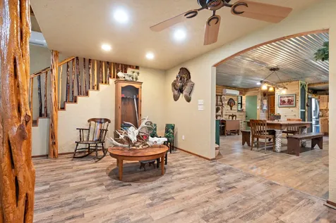 7807 Tx-6 Clifton TX 76634